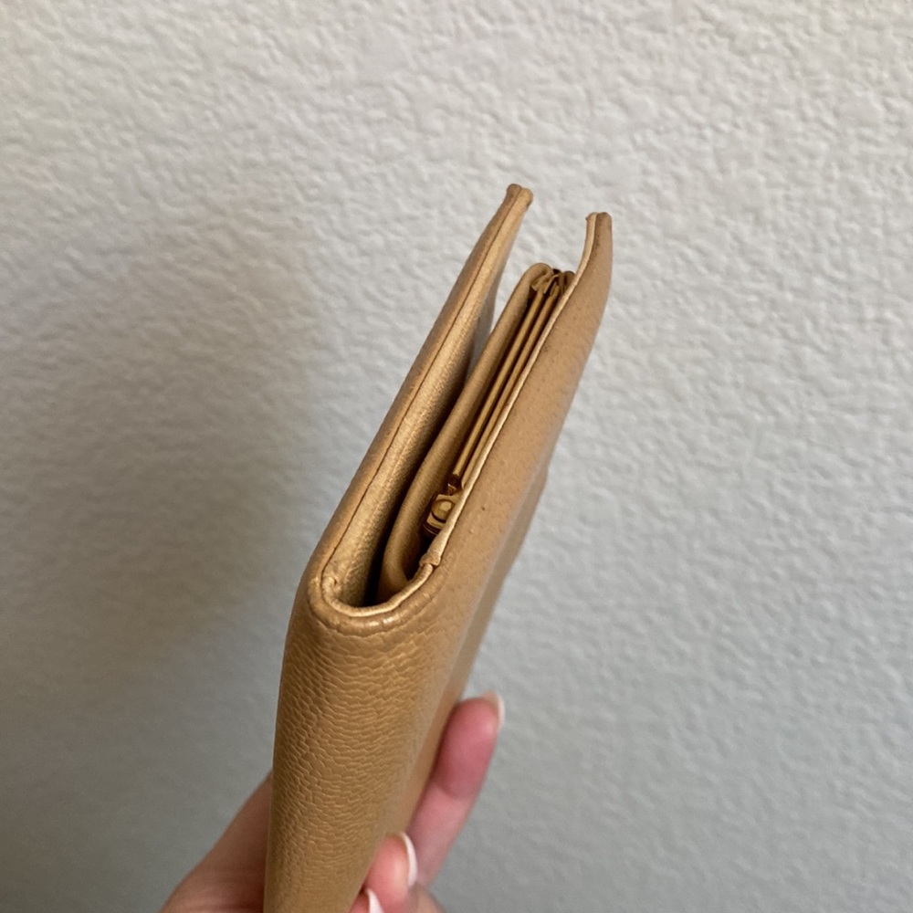 Chanel Caviar Long Wallet- VINTAGE - Picture 4 of 9
